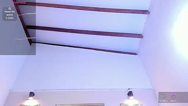 Snapshot of SophieSweet88 chatting on February 2026 04:29:01 AM SophieSweet88 online show from February 2026 04:29:01 AM