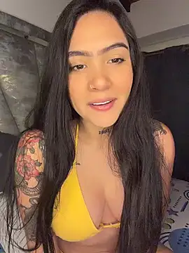 Snapshot of liahouses chatting on February 2026 12:04:02 AM liahouses online show from February 2026 12:04:02 AM