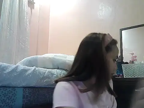 Snapshot of Amarrahlyn chatting on May 2026 09:13:01 PM Amarrahlyn online show from May 2026 09:13:01 PM