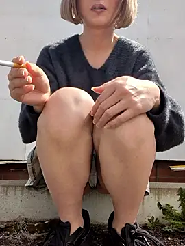 takusaki223 online show from April 2026 04:21:02 AM