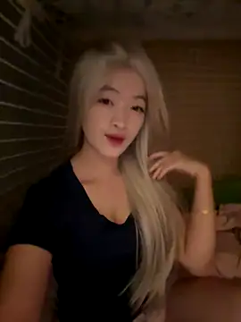 Tramy xx online show from October 2025 03:39:02 AM