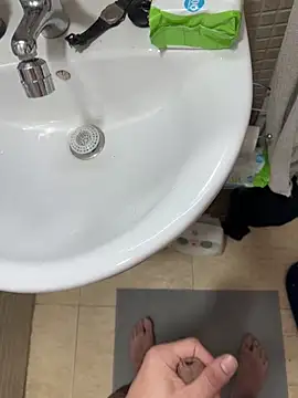 tusmuertos420 online show from November 2025 07:12:01 PM