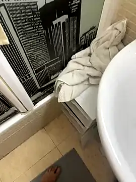 tusmuertos420 online show from November 2025 07:35:01 PM