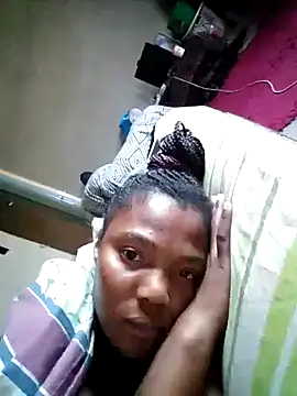 Snapshot of best_frnd chatting on May 2026 07:04:02 AM best frnd online show from May 2026 07:04:02 AM