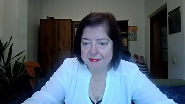 Violet Pulse online show from November 2025 09:01:01 AM