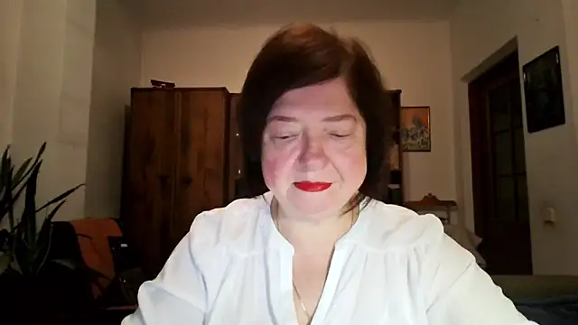 Snapshot of Violet_Pulse chatting on January 2026 03:38:01 PM Violet Pulse online show from January 2026 03:38:01 PM