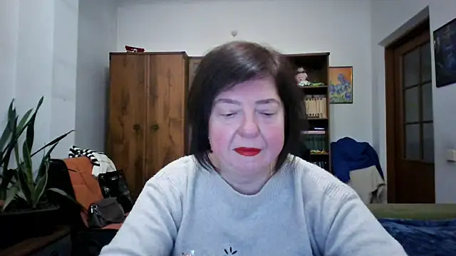 Snapshot of Violet_Pulse chatting on February 2026 02:34:01 PM Violet Pulse online show from February 2026 02:34:01 PM