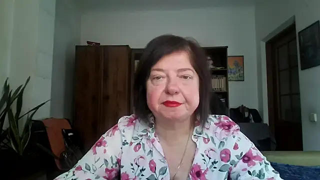 Snapshot of Violet_Pulse chatting on February 2026 09:06:02 AM Violet Pulse online show from February 2026 09:06:02 AM