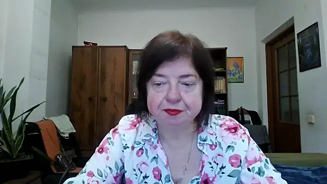 Snapshot of Violet_Pulse chatting on February 2026 07:28:02 AM Violet Pulse online show from February 2026 07:28:02 AM