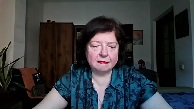 Snapshot of Violet_Pulse chatting on February 2026 12:39:02 PM Violet Pulse online show from February 2026 12:39:02 PM