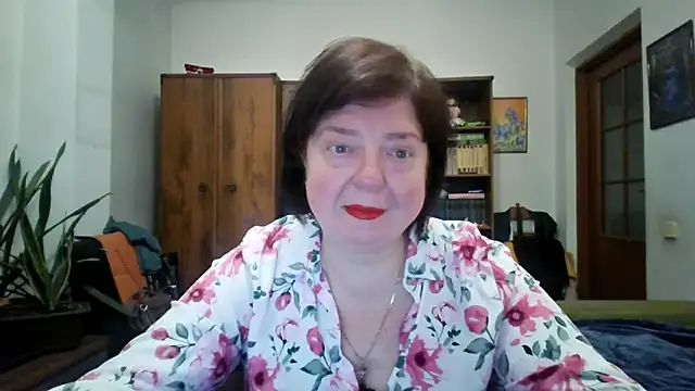 Snapshot of Violet_Pulse chatting on March 2026 05:53:02 PM Violet Pulse online show from March 2026 05:53:02 PM