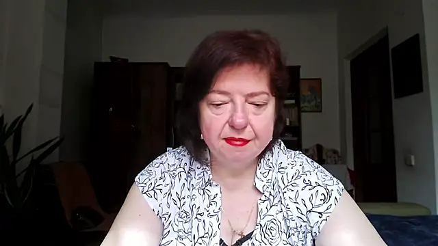 Snapshot of Violet_Pulse chatting on June 2026 06:35:01 AM Violet Pulse online show from June 2026 06:35:01 AM
