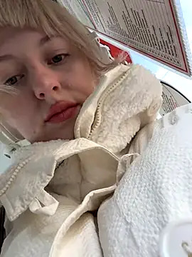 RonnieKiss online show from October 2025 04:55:02 AM