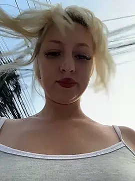 RonnieKiss online show from March 2026 10:54:02 AM