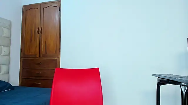 BennBrown online show from November 2025 08:30:01 PM