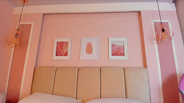 Sarah Reidd online show from October 2025 12:19:02 PM