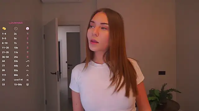 AdrianaCoenen online show from November 2025 06:18:01 PM