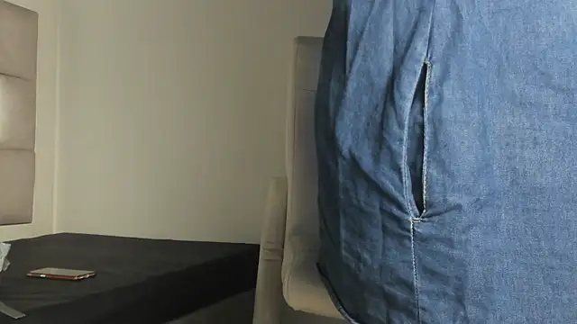 peyton  wat online show from December 2025 12:21:02 PM