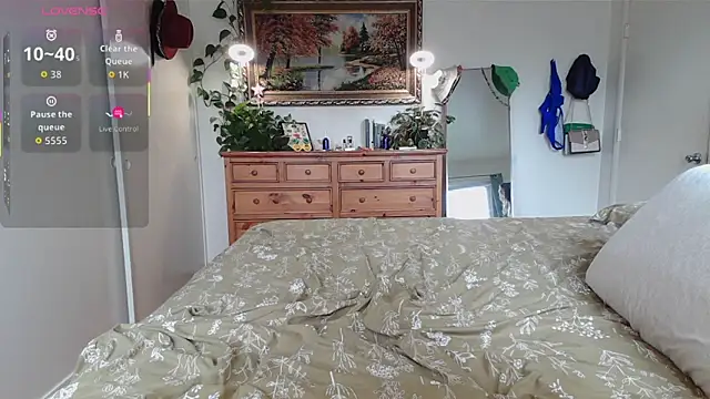 wutangwendy online show from October 2025 09:59:02 PM