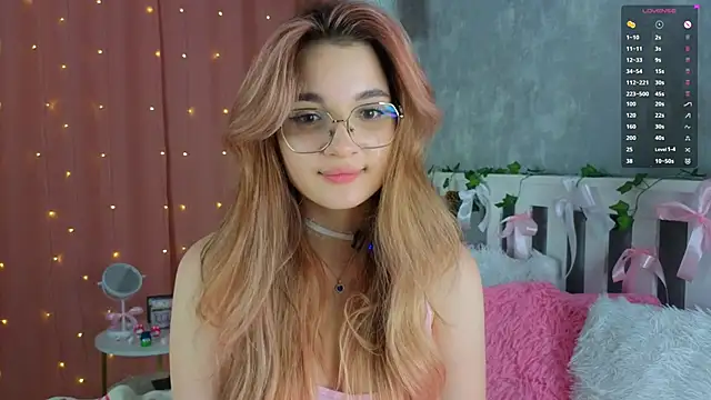 Snapshot of vivyboo111 chatting on February 2026 08:07:02 PM vivyboo111 online show from February 2026 08:07:02 PM