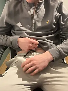 Lazzzo12 online show from January 2026 09:16:02 PM