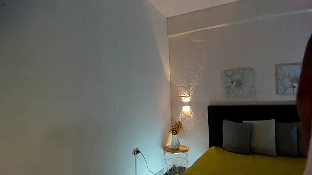 EmillyLim online show from March 2026 08:19:02 PM