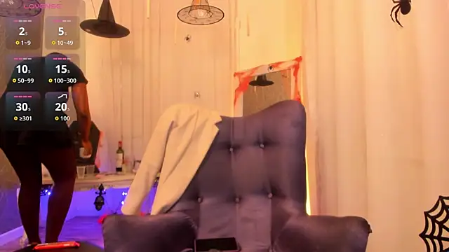 Snapshot of LolaJenkinss chatting on November 2025 01:11:02 PM LolaJenkinss online show from November 2025 01:11:02 PM