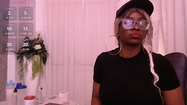 Snapshot of LolaJenkinss chatting on November 2025 04:00:01 AM LolaJenkinss online show from November 2025 04:00:01 AM