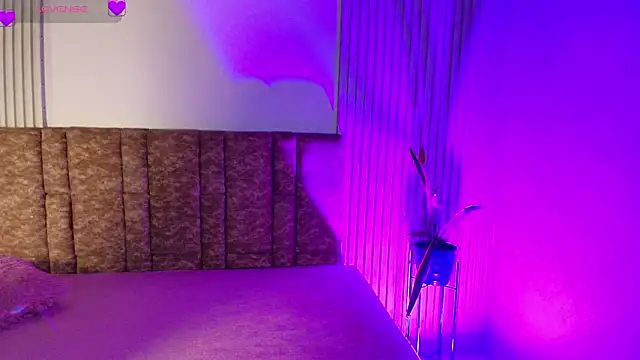 Missdionne curly online show from March 2026 11:27:02 AM