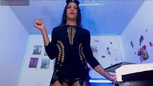 Snapshot of violettath chatting on February 2026 04:40:02 AM violettath online show from February 2026 04:40:02 AM