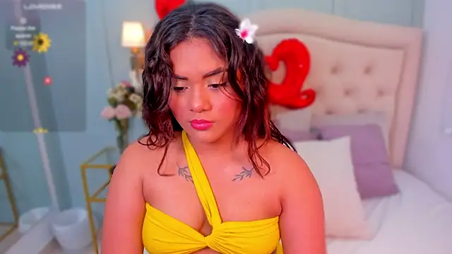 scarlett rouss  online show from September 2025 03:41:01 AM