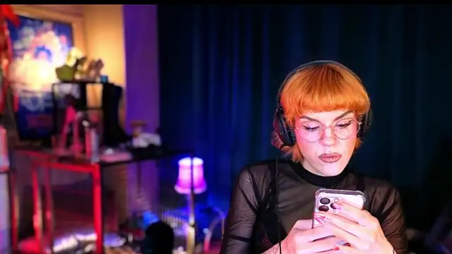 tacodeluxxxe online show from July 2026 05:10:01 AM