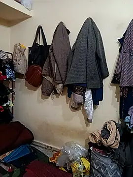 chunkyguy98 online show from November 2025 03:50:01 AM