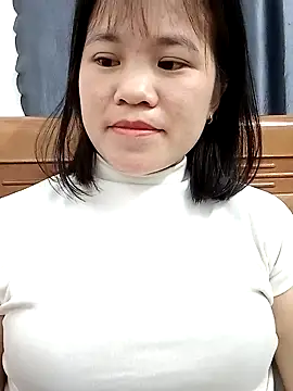 Snapshot of Norah-h chatting on March 2026 03:48:01 PM Norah-h online show from March 2026 03:48:01 PM