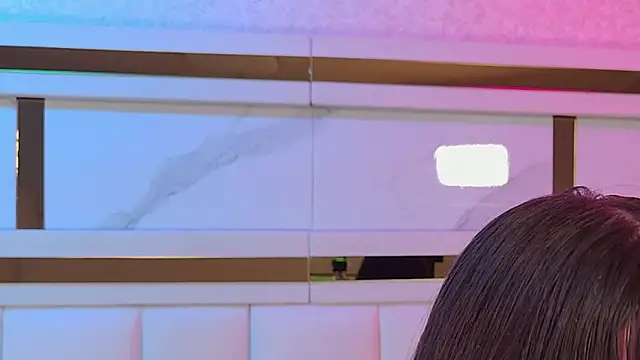 samanthaa sm online show from February 2026 11:37:02 AM