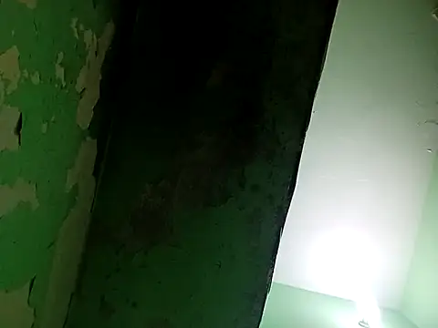 Mona-09 online show from November 2025 12:05:01 PM