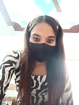 Mona-09 online show from November 2025 06:25:02 AM