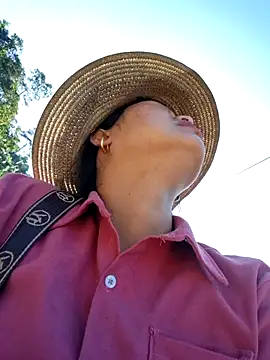 diamond-- online show from December 2025 01:45:02 AM