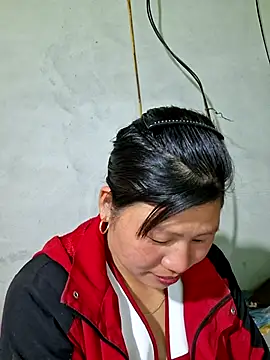 Snapshot of diamond-- chatting on February 2026 05:56:01 AM diamond-- online show from February 2026 05:56:01 AM