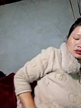 Snapshot of diamond-- chatting on February 2026 07:48:01 AM diamond-- online show from February 2026 07:48:01 AM