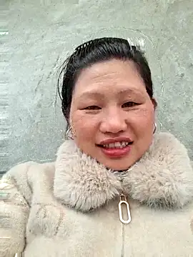 Snapshot of diamond-- chatting on February 2026 05:26:02 AM diamond-- online show from February 2026 05:26:02 AM