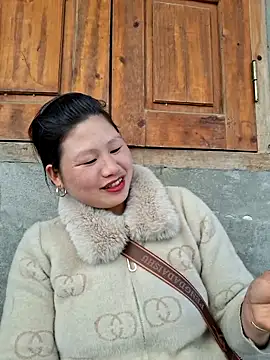 Snapshot of diamond-- chatting on February 2026 01:39:02 AM diamond-- online show from February 2026 01:39:02 AM