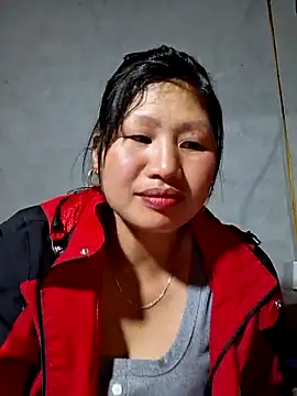 Snapshot of diamond-- chatting on February 2026 12:48:02 PM diamond-- online show from February 2026 12:48:02 PM