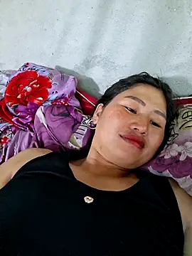 Snapshot of diamond-- chatting on June 2026 06:32:02 AM diamond-- online show from June 2026 06:32:02 AM