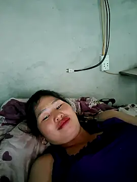 Snapshot of diamond-- chatting on July 2026 05:35:02 AM diamond-- online show from July 2026 05:35:02 AM