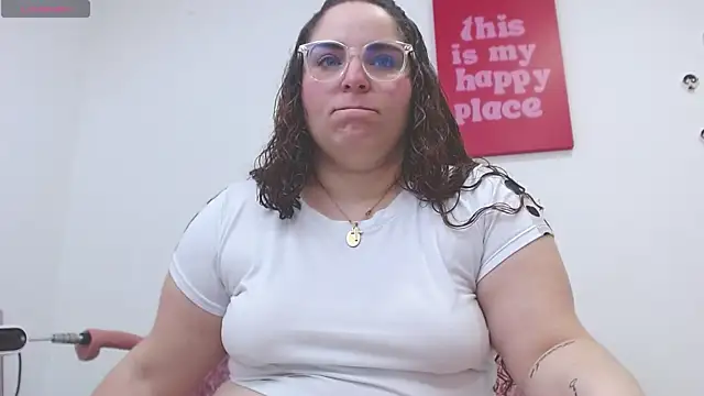 AmandaaWats online show from February 2026 07:35:01 PM