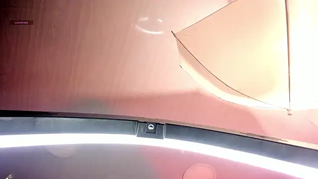 amaraa lewiis online show from October 2025 12:19:01 PM