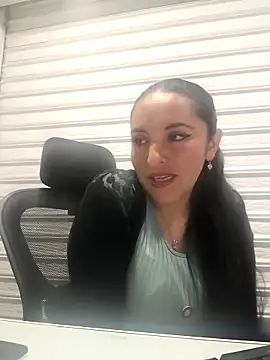 Snapshot of Alisson_Stonee chatting on February 2026 11:31:02 PM Alisson Stonee online show from February 2026 11:31:02 PM