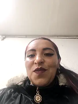 Alisson Stonee online show from May 2026 01:47:01 AM