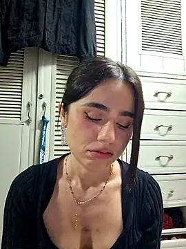 Akane24 online show from October 2025 03:23:02 AM